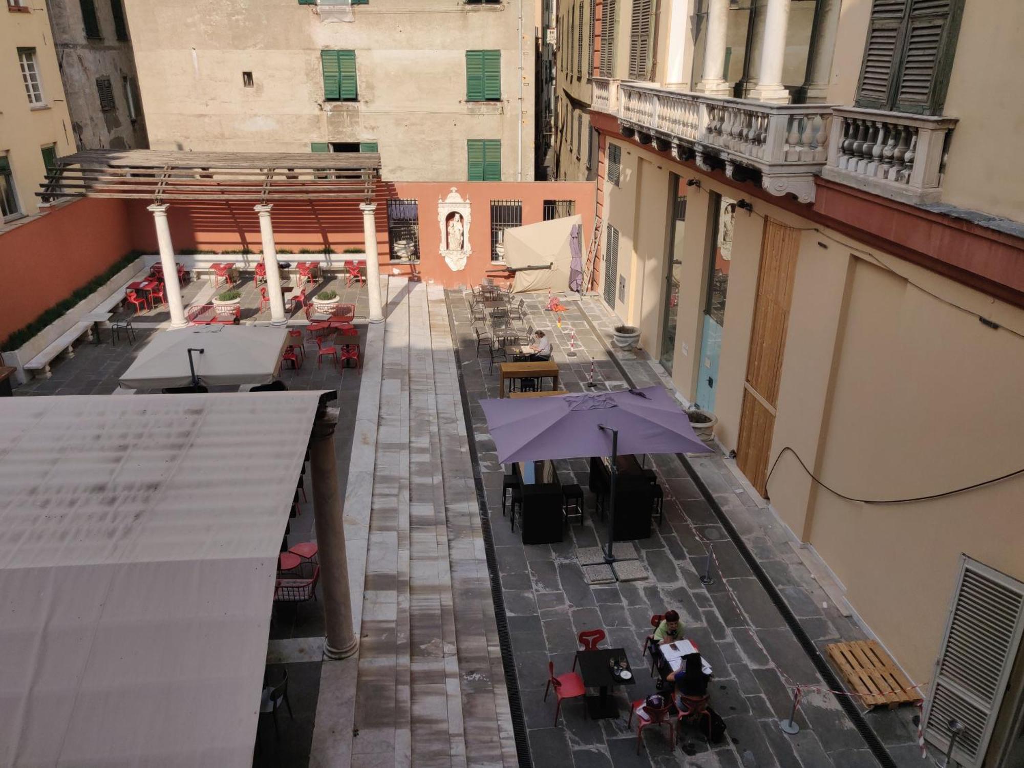 Una Finestra Speciale Su Palazzo Rosso. Monolocale Genova Eksteriør billede